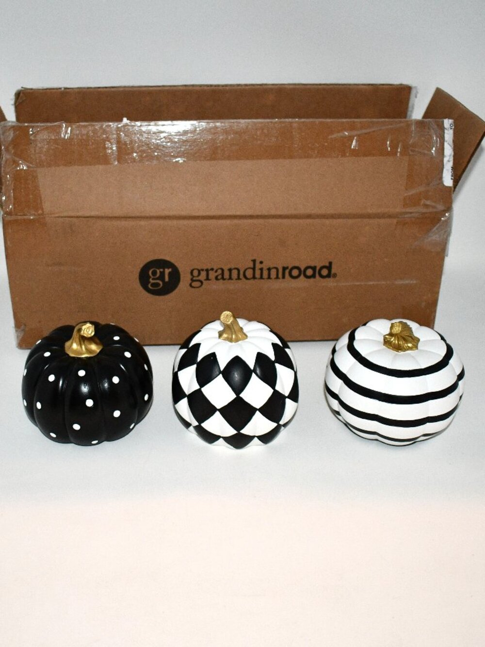 GrandinRoad WHITE MINI Designer Pumpkins, Set of 3 #168286WHI NIB